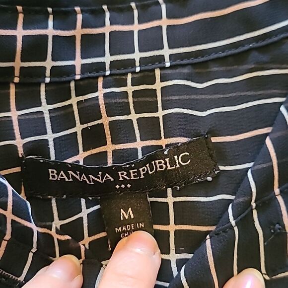 Banana republic womens sheer black, pink and white plaid blouse - Picture 3 of 5